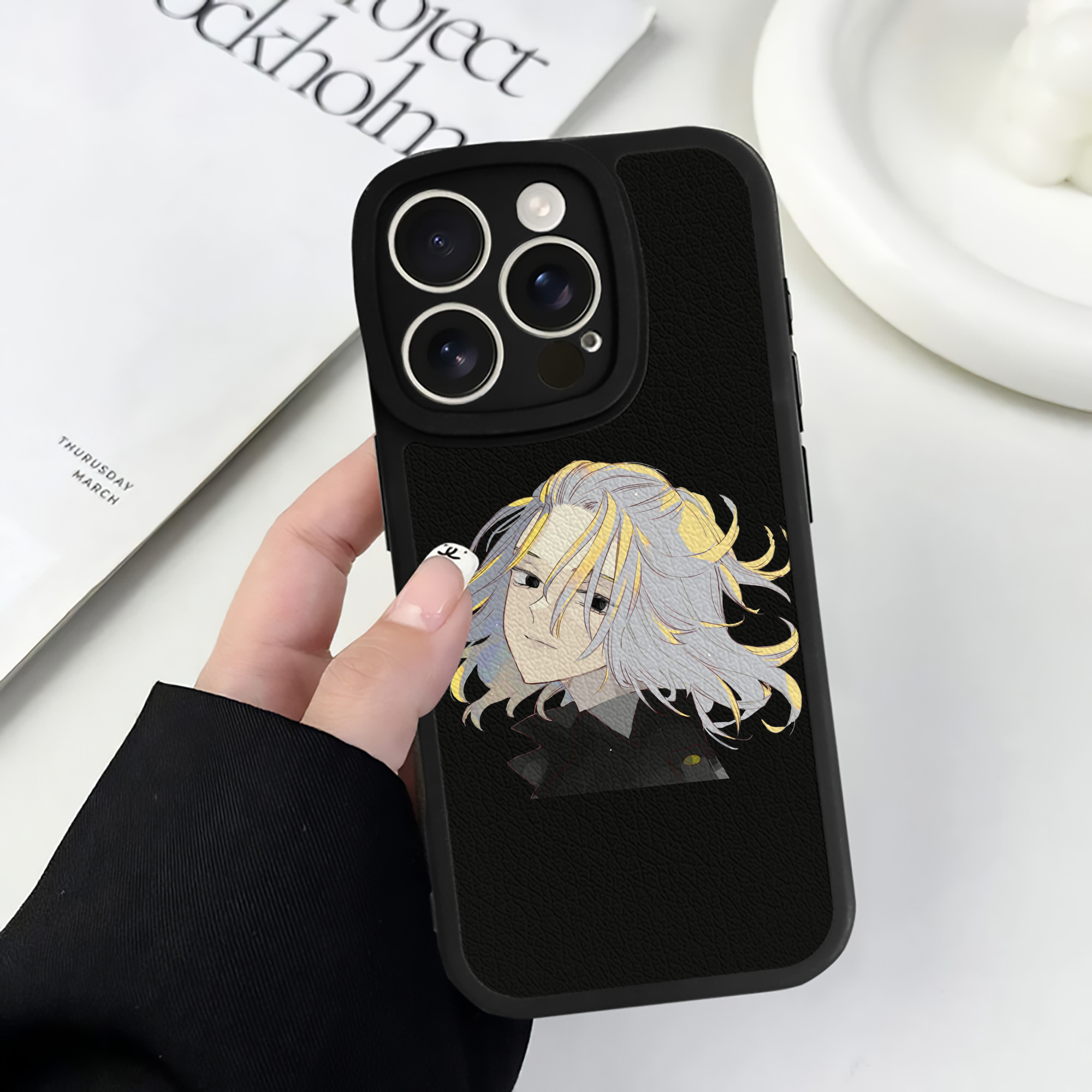 （画像用） 東京リベンジャーズ Tokyo Revengers 【iPhone 16シリーズ対応】シリコンスマホケース（レザー調） 材質：シリコン